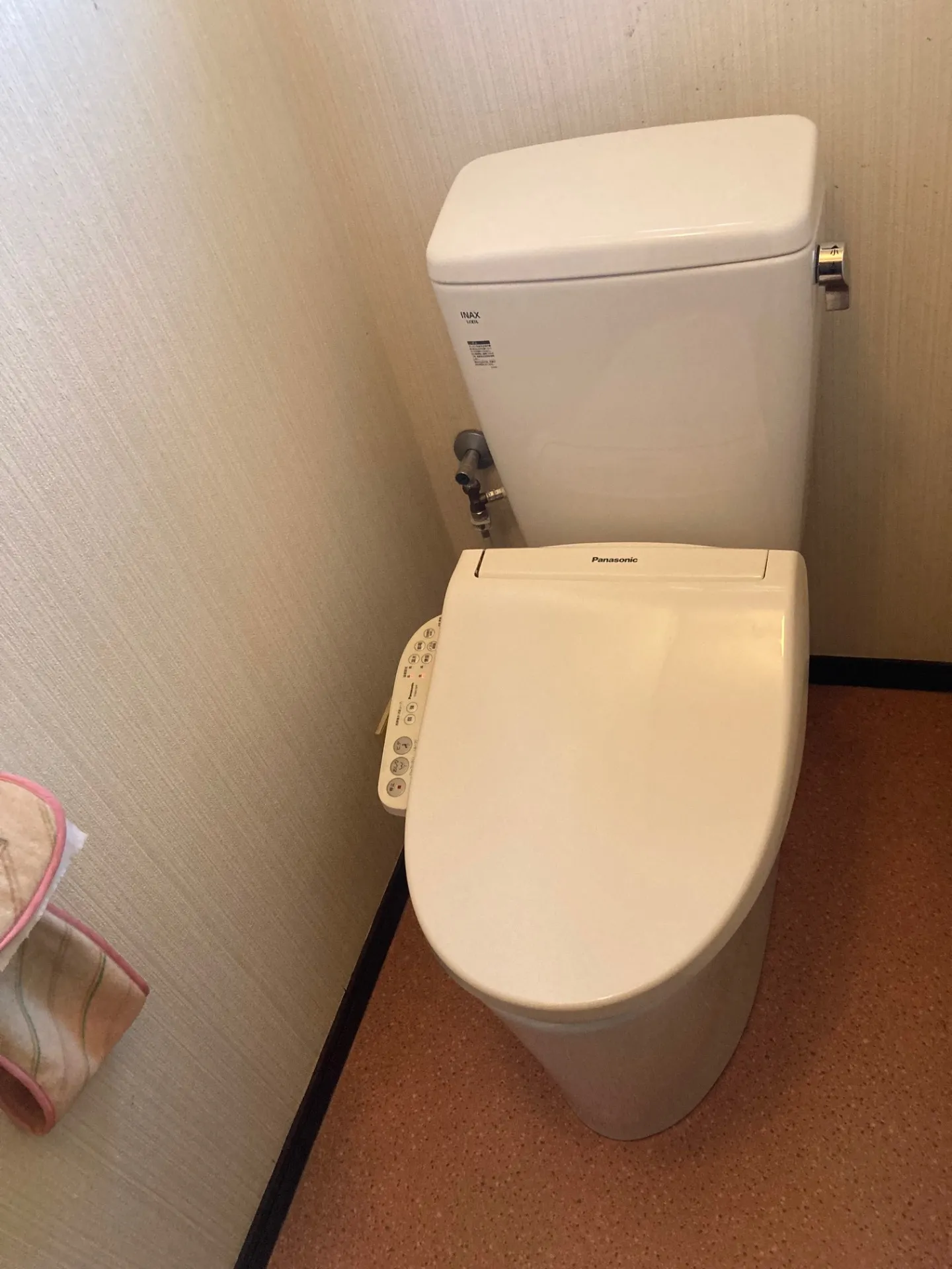 便座はそのままで、便器・タンクを交換しました